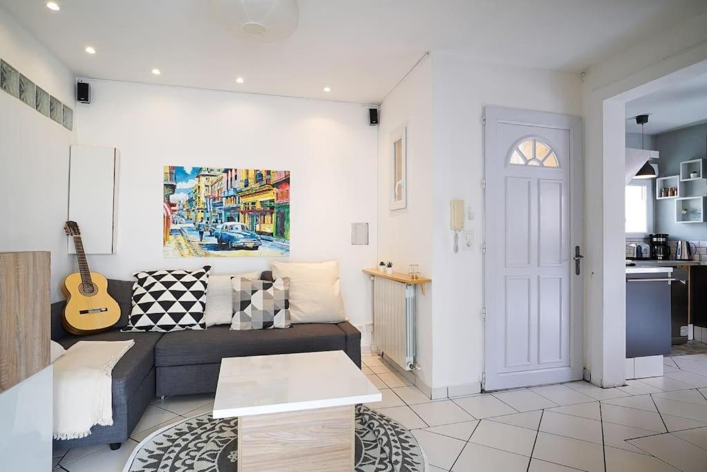 Apartment La Maison Du Surfeur, T2, Clim, Terrasse, Pkg, Centre *